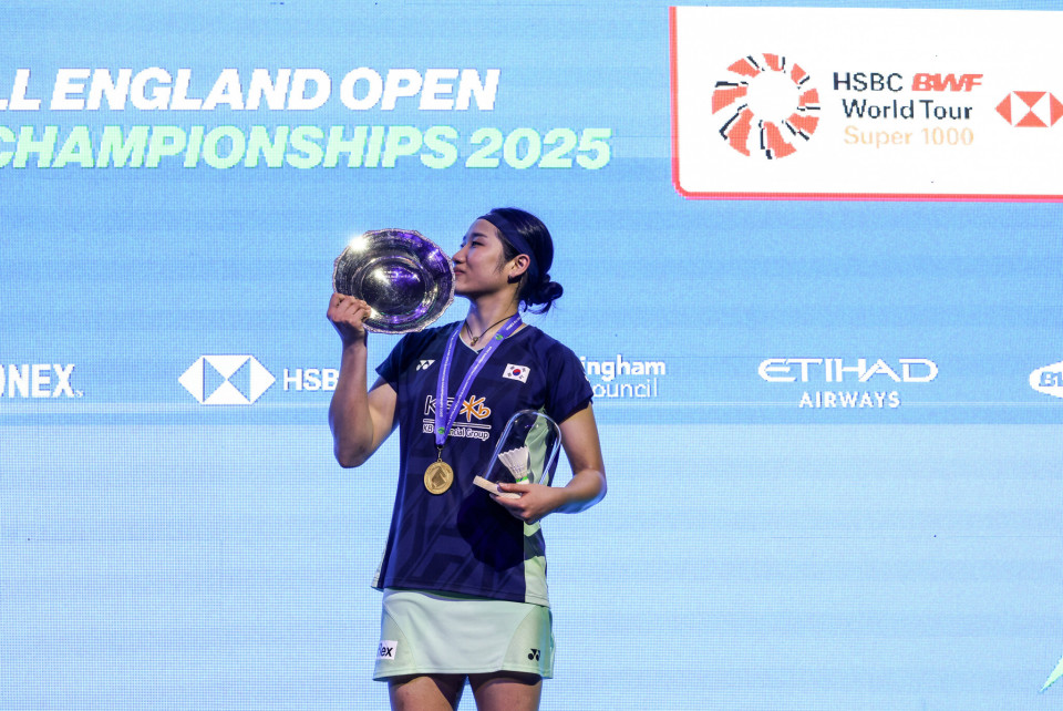 言有着特殊, 坦言紧张和, 迷眼中 言有着特殊, 坦言紧张和, 迷眼中