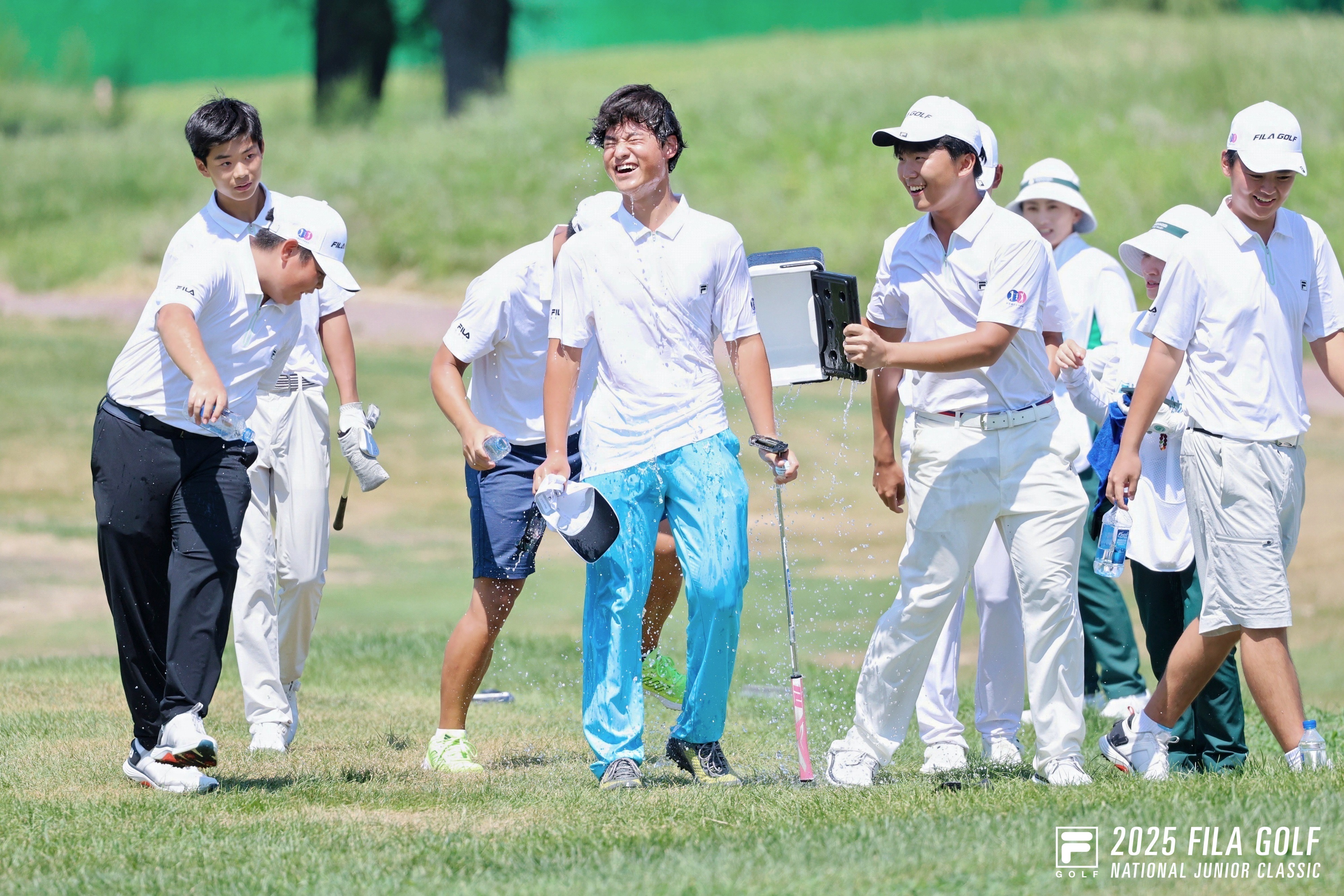 行业的发展, 是中国高尔, 队友 行业的发展, 是中国高尔, 队友